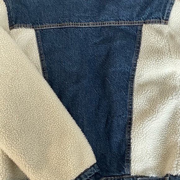 Levi’s jacket/ ex-boyfriend Sherpa trucker-blue - Picture 4 of 5